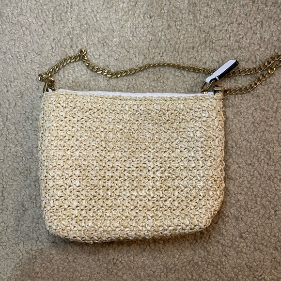 Guess Raffia Bag - Picture 4 of 5